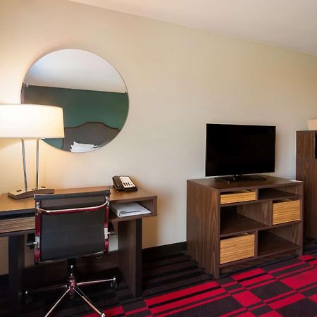 Best Western Roosevelt Place Bismarck Exterior foto