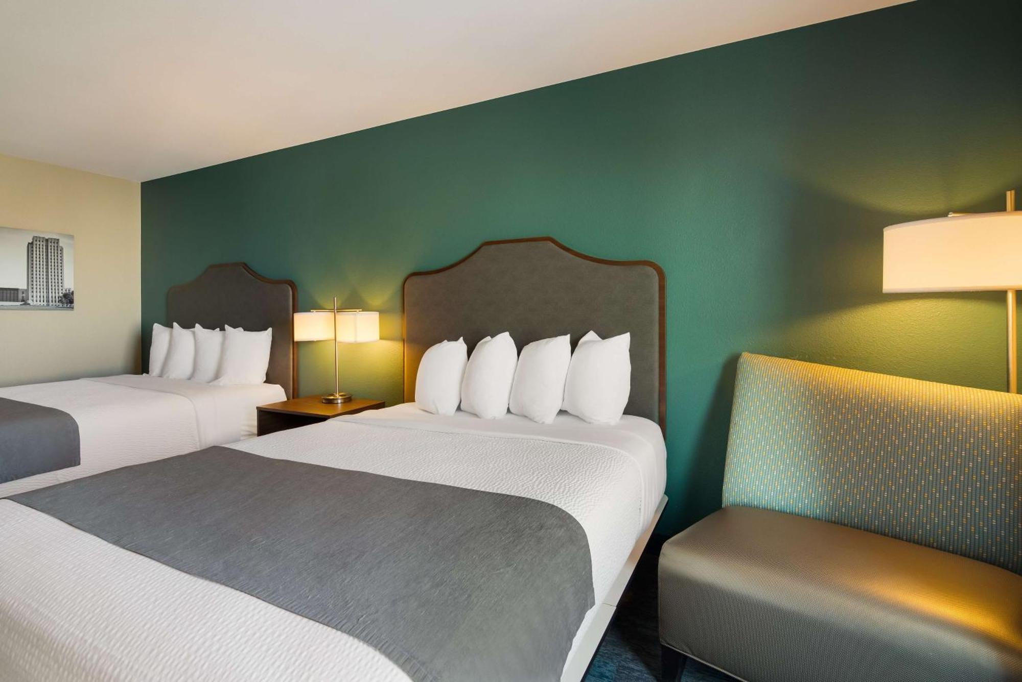 Best Western Roosevelt Place Bismarck Exterior foto